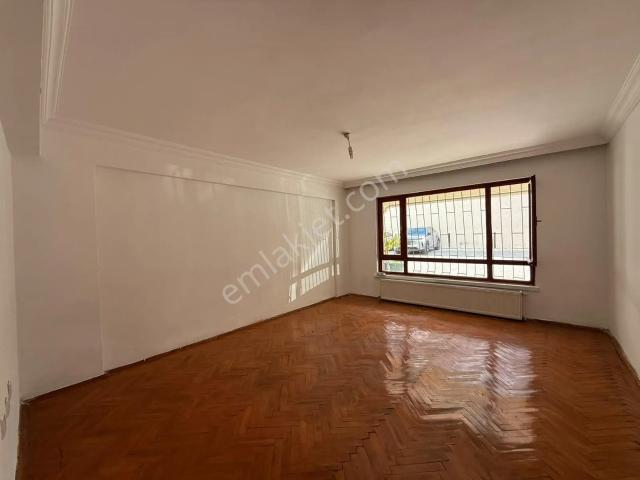 Gökkuşağı Sokak Bağımsız 100m2 2+1 Yüksek Giriş Fırsat Daire!