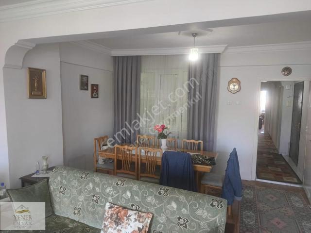 Gökmeydan Mah. Cumhuriyet Bul. Adliye Yakını Satılık 2+1 Daire