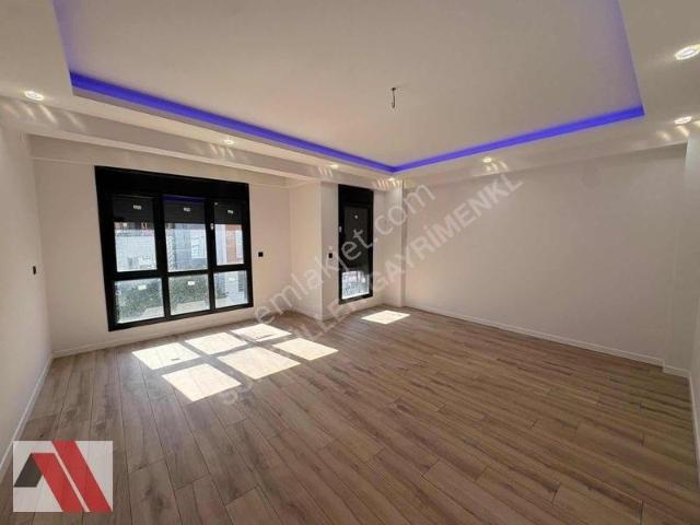 Gökmeydanda Modern Tasarımlı 3+1 Lux Konforlu Şık Daire
