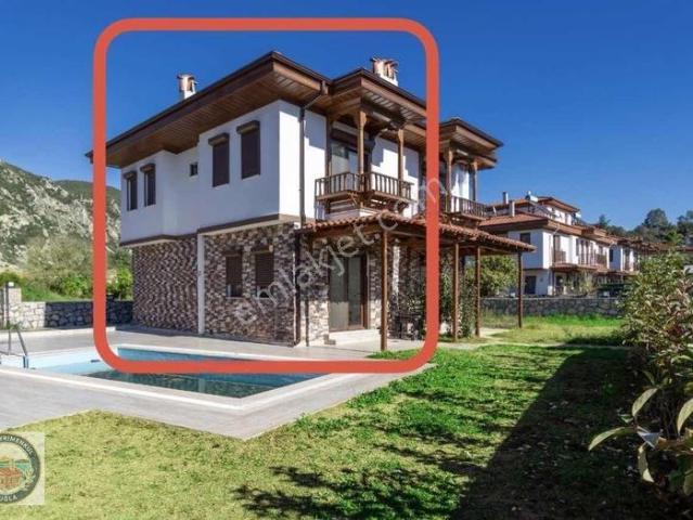 Gökova'da Satılık Villa