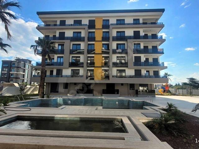 GÖKSU MAH. HAVUZLU KAPALI OTOPARKLI GİRİŞ KAT 1+1 KİRALIK DAİRE