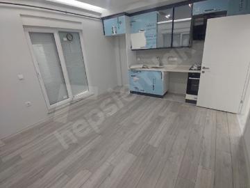 GÖKSUDA 2+1 AYRİ MUTFAKLİ KULLANİSLİ KATTA DAİRE