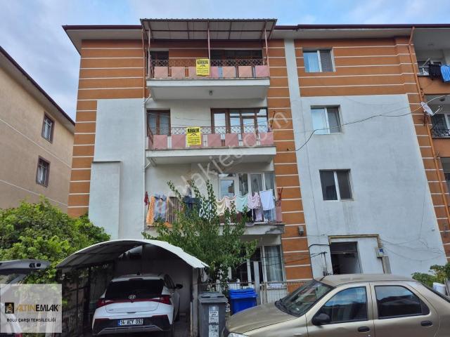 Gölyüzü'nde Kiralık 2+1 Daire Yola Cephe, Önü Açık