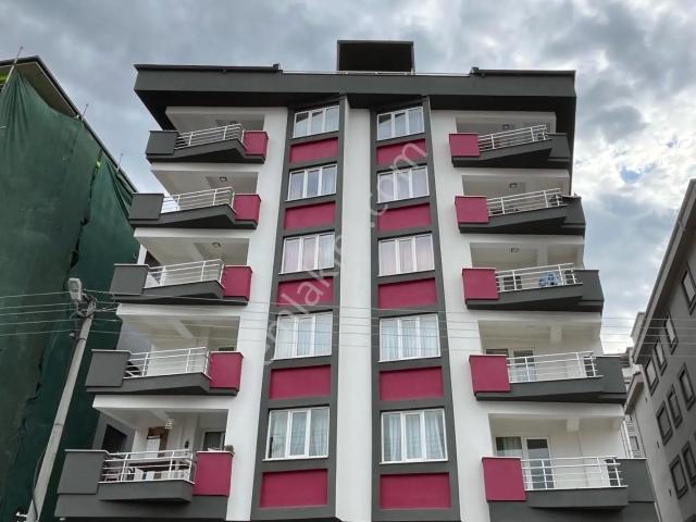 Göl Ve Dağ Manzaralı Geniş Balkonlu Arakat Apart Fırsatı