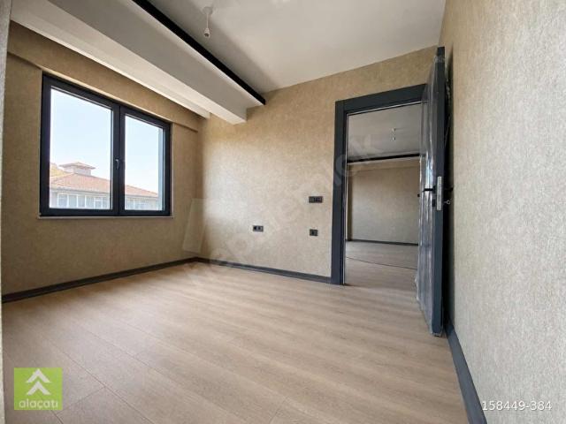 Gölbaşı Şafak Mahallesin'de Kiralık 1+1