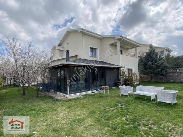 Gölbaşı Gülkent Göl Villaları Şerefiyeli Tam Bağımsız Villa