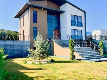 Gölbaşı Hacılarda 750 m Arsa İçinde Lüks Müstakil FIRSATVİLLA