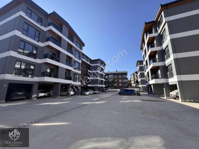 Gölbaşı İncek'te 1.86 Kredili 7/24 Güv. Site İçerisinde 1+1daire