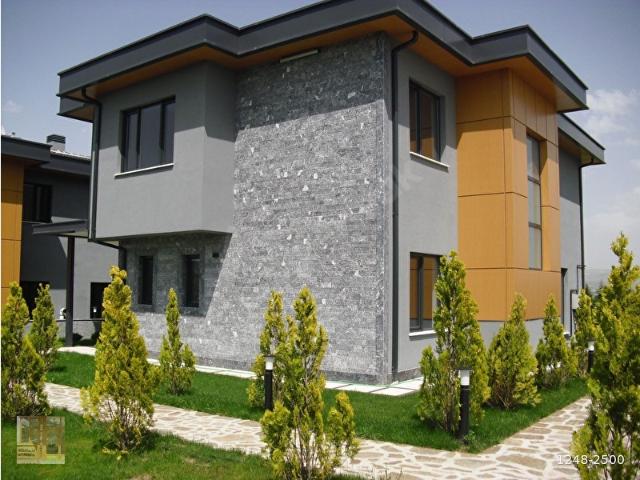 GÖLBAŞI HACILAR'DA 4+1 DUBLEX YENİ ŞÖMİNE'Lİ 940 M2 ARSA'LI SATILIK LÜX VİLLA