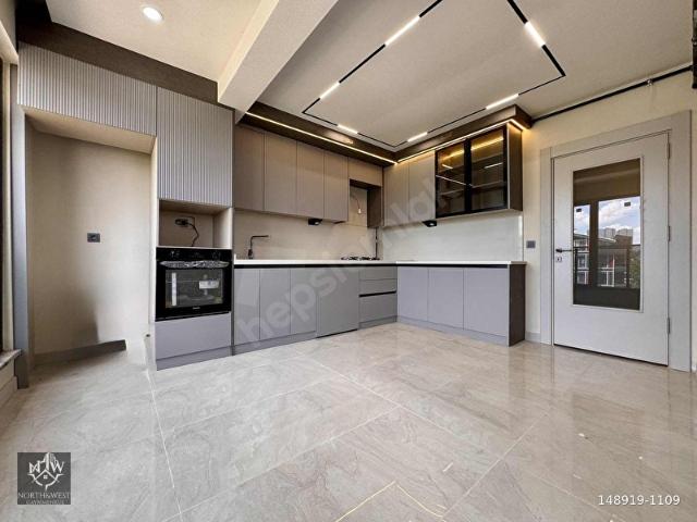 GÖLBAŞI İNCEK'TE ULTRA LÜKS 4+1 TERASLI 170m DUBLEKS DAİRE !