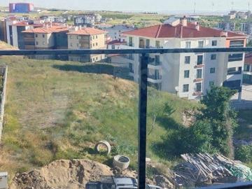 GÖLBAŞI SEĞMENLER'DE DEVLET HASTANESİNE YAKIN LOFT DAİRE.