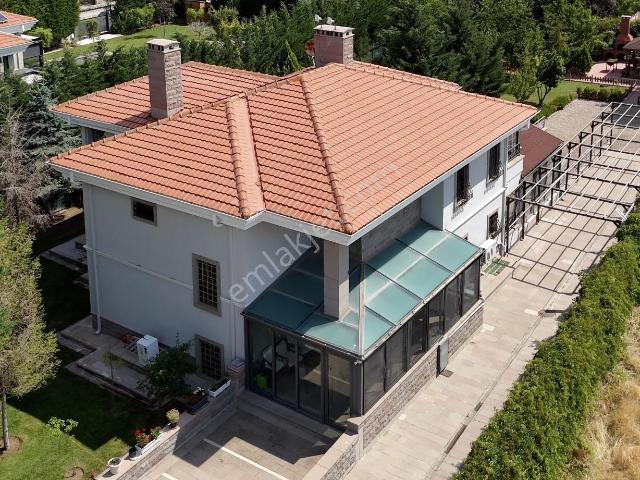 Gölbaşı Karşıyaka Mh Satılık 5+2&500m2 Özel Yapım Müstakil Villa