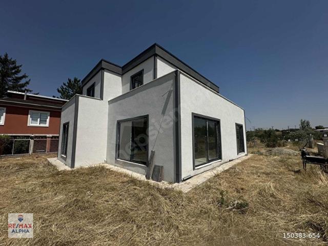 Gölbaşı Karaoğlan Köy İçi Natamam Satılık Villa
