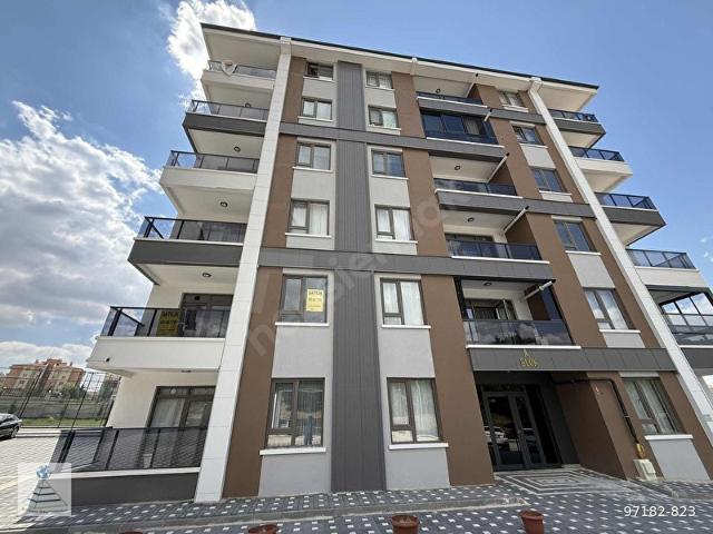 Gölbaşı'nda Modern 1+1 Satılık Daire: Yüksek Kira Getirili, Sıfı