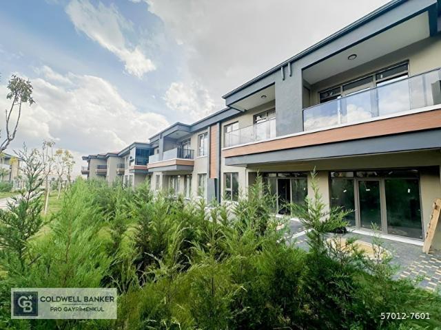 Gölbaşı Paradise Sitesinde, Bahçeli Sıfır 1+1 Fırsat Daire !