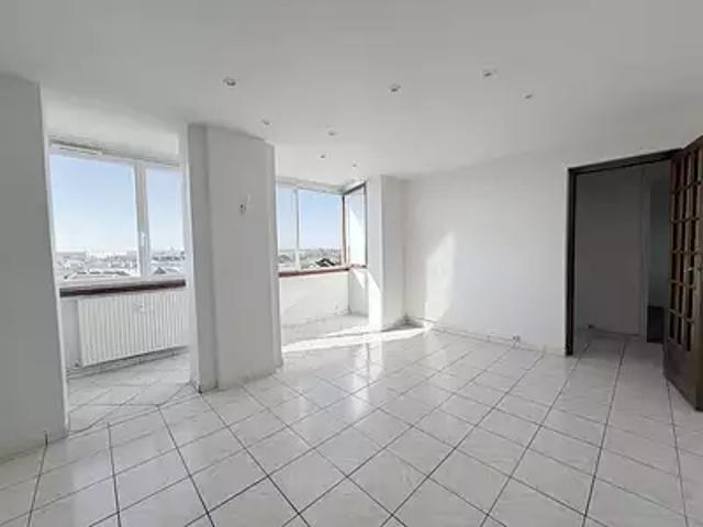 Golbey 88190 Achat / Vente appartement 3 pièces t3 au dernier étage parking