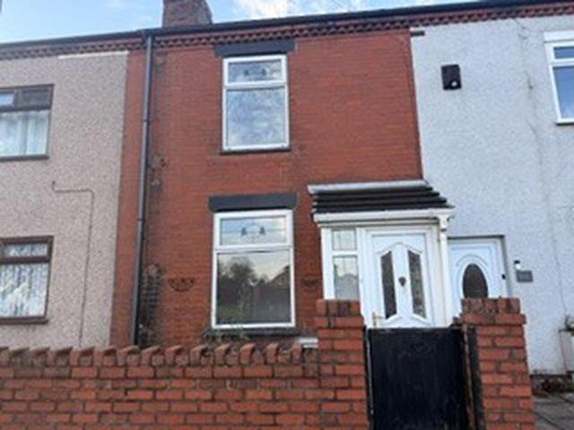 Golborne Road, Wigan 2 bed terraced house to rent £850 pcm £196 pw