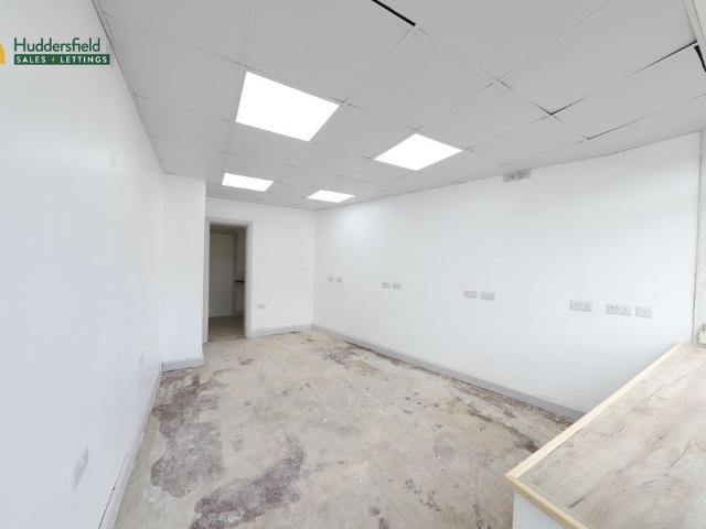 Golcar, Huddersfield HD7, Property to rent, £400 pcm | PrimeLocation