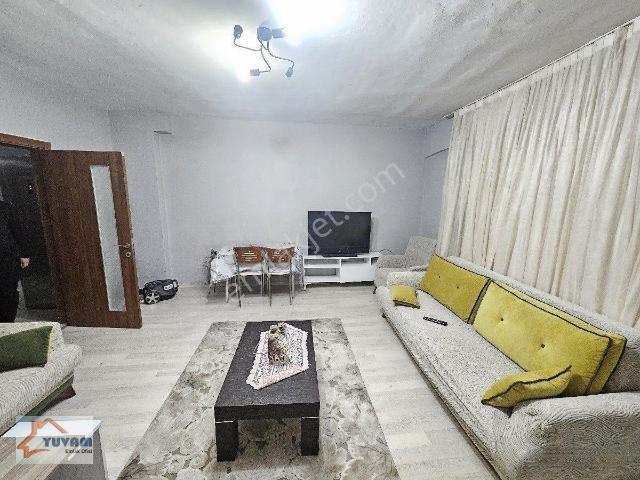Gölcük Donanma Mahallesinde 4.ncü Kat Eşyalı Kiralık Daire