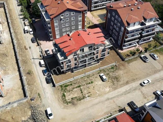 Gölcük Çiftlikte Kullanışlı Ara Kat 3+1 Satılık Daire