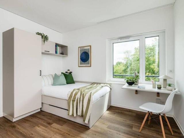 Gold Apartment Berlin Tierpark | Community & HTW University