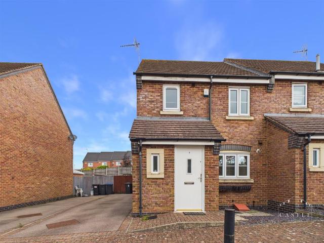 Gold Close, Hinckley LE10, 3 bed semi detached house to rent, £1,100 pcm | PrimeLocation