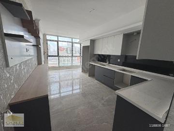GOLD EMLAK'TAN OVACIK'DA OVAGROSS KARŞISI YÜKSEK KATTA ÖNÜ AÇIK SIFIR FULL YAPILI 4+1 LÜKS DAİRE