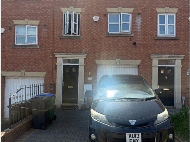 Goldby Drive, Wednesbury WS10, 3 bed terraced house to rent, £1,300 pcm | PrimeLocation