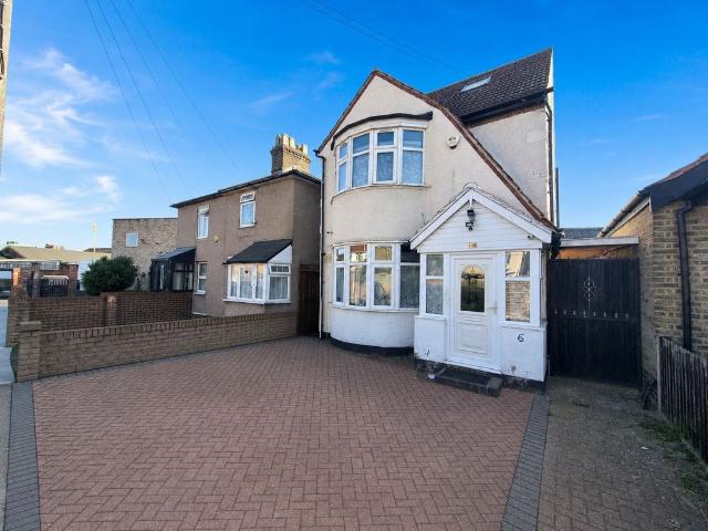 Golden Crescent, Hayes, Middlesex UB3, 4 bed detached house to rent, £3,198 pcm | PrimeLocation