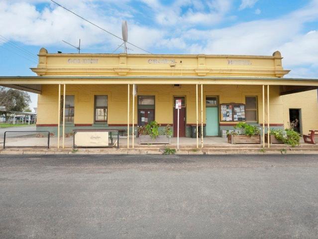 GOLDEN CROWN HOTEL BERRIWILLOCK