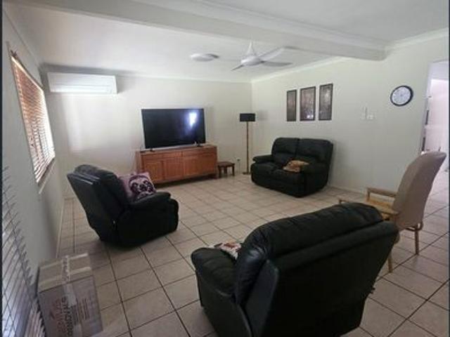 Golden Beach home including granny flat