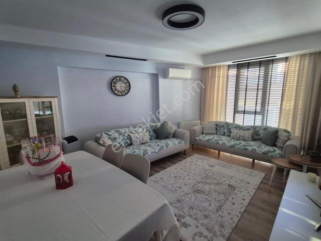Golden Globy, Edremit Referans Kadıköy Sitesinde Satılık 2+1 Daire