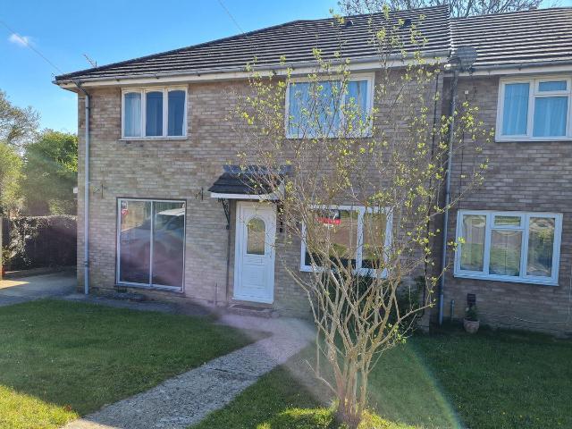 Golden Groves, Ryde PO33, 2 bed property to rent, £975 pcm | PrimeLocation