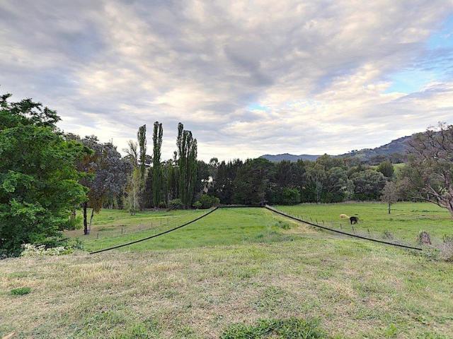 Golden Opportunity in the Heart of Nundle!