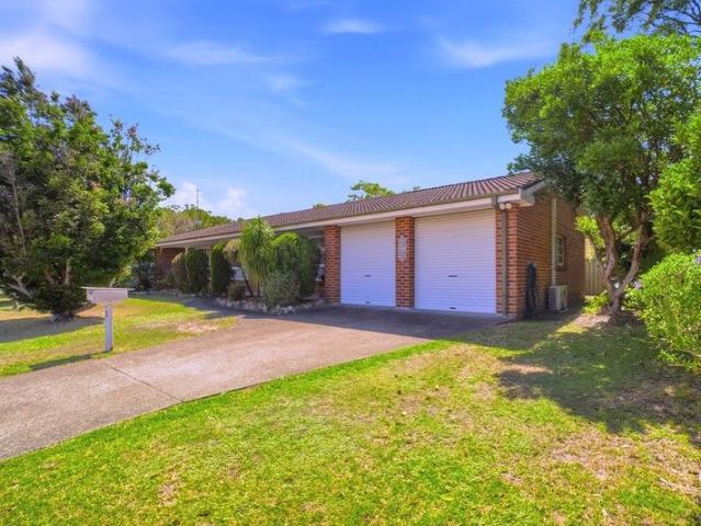 Golden Opportunity on Goldens Road!