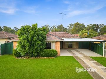 Golden Opportunity | Vacant & Ready for Sale!