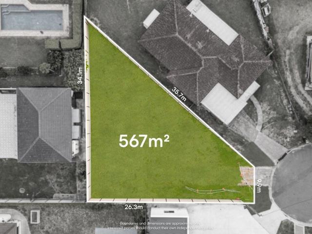 GOLDEN OPPORTUNITY Vacant Land Allotment in Private Sunnybank Enclave!