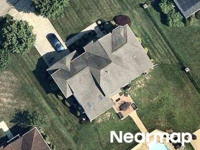 Golden Meadow Ln