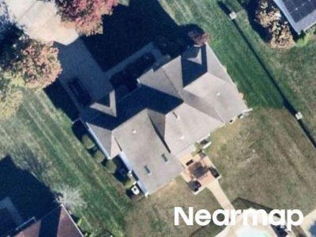 Golden Meadow Ln