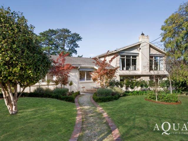 ~ Golden Mile Prestige With Space, Privacy & Potential ~