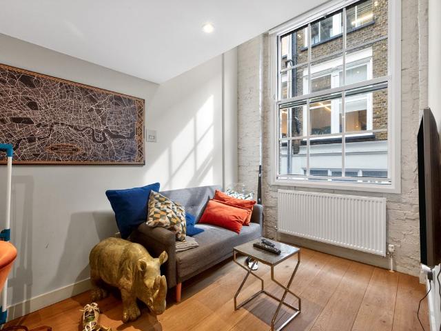 Golden Square, London W1F, Studio to rent, £2,100 pcm | PrimeLocation