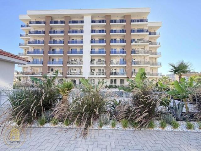 Golden Park Çiğli Havuz Cephe 1+1 Satılık Daire