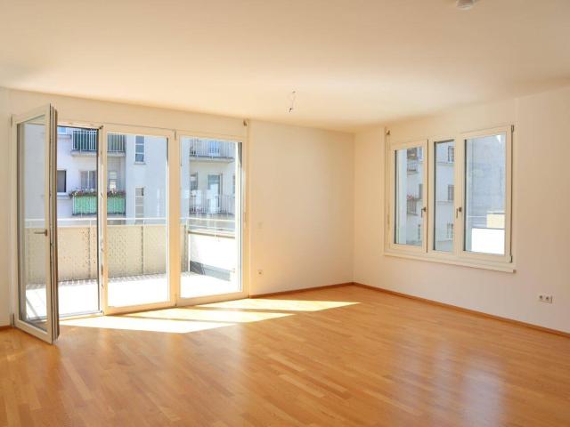 GOLDEGG GARDENS Traumhafte 4 Zimmerwohnung mit Südwestbalkon!