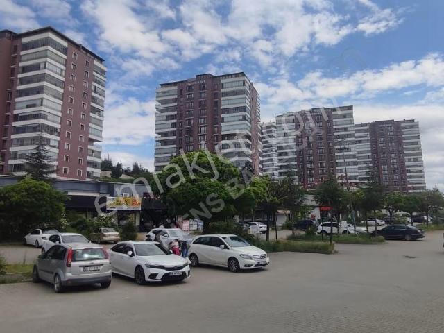 Göldekent Sitesi'nde Satılık 3.5+1 Daire, 140m²