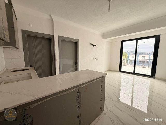 GoldHouse dan Kiralık Adnan Menderes Bulvarında 1+1 Daire