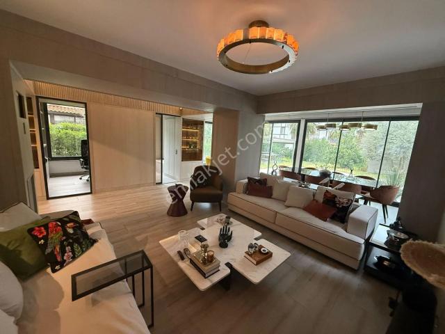 Goldhouse Dan Satılık 4+1 Özel Tasarım,müştemilatlı,havuzlu Villa