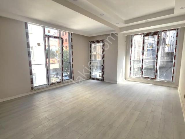 Goldhouse Dan Satılık Cadde Üzeri 2+1 Sıfır Daire