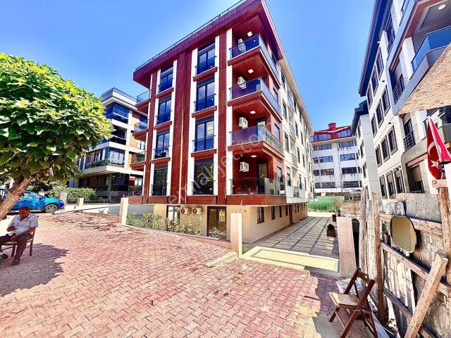 Goldhouse Dan Satılık Bahçeli Nizamda Sıfır 2+1 Lüks Daire