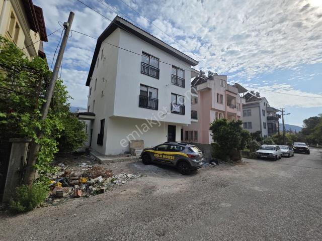 Goldhouse Dan Satılık Daire Pazaryeri Mahallesi 1+1 Fırsat