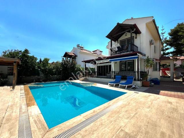 Goldhouse Dan Satılık Foça Da 450 M² Arsa Paylı, Geniş Bahçeli Müstakil Havuzlu Muhteşem Villa